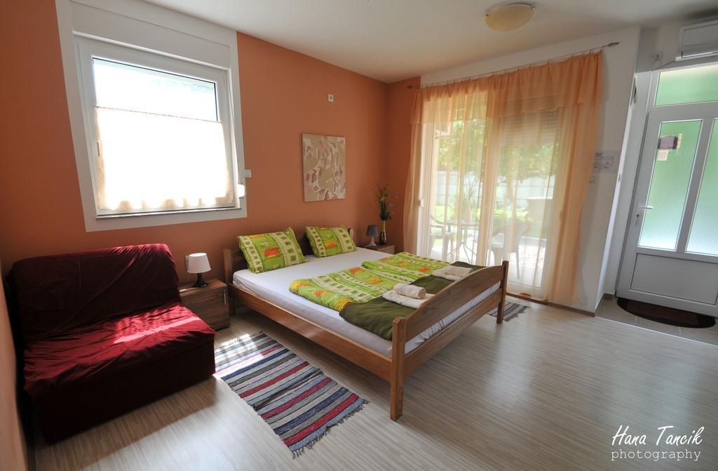 Apartments Svetlica Backi Petrovac Esterno foto